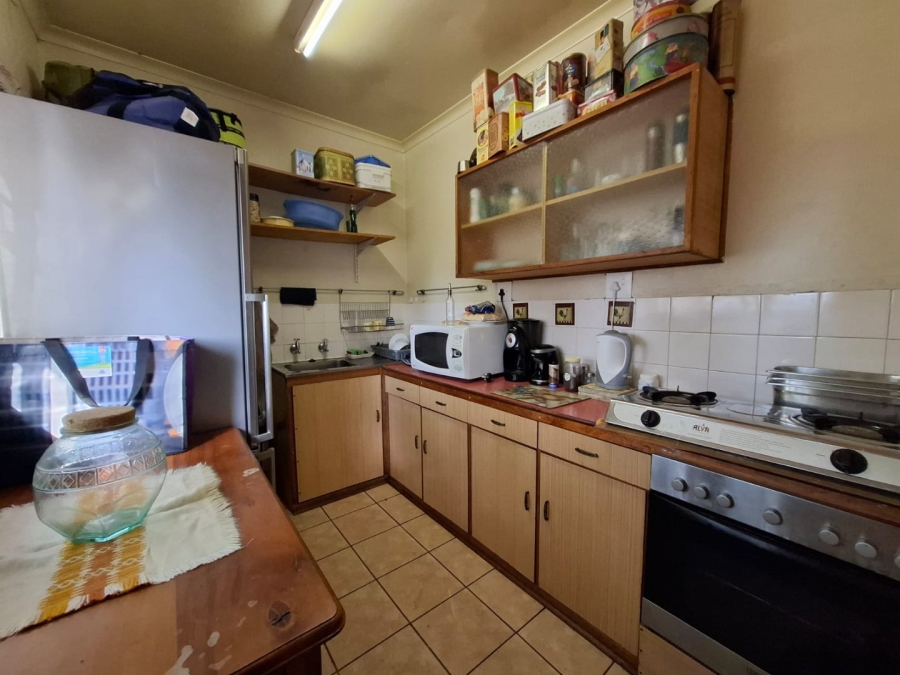 6 Bedroom Property for Sale in Uitsig Free State